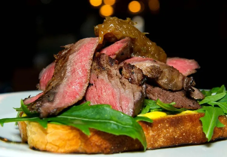 Discover Dining and Entertainment in Manchester