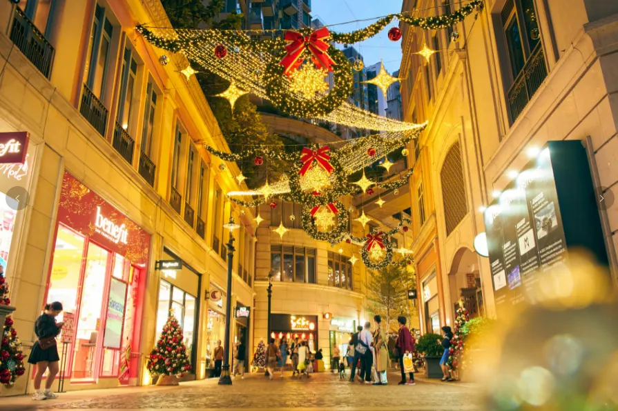 聖誕燈飾 -  灣仔利東街