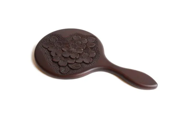 7.軽井沢彫家具工房の小物