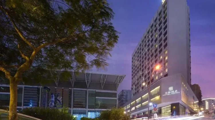 Traveling in Macau - Hotel Royal