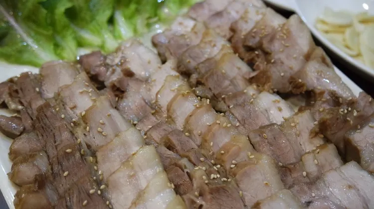 韓国のグルメ：ボッサム