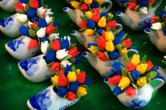 チューリップグッズ