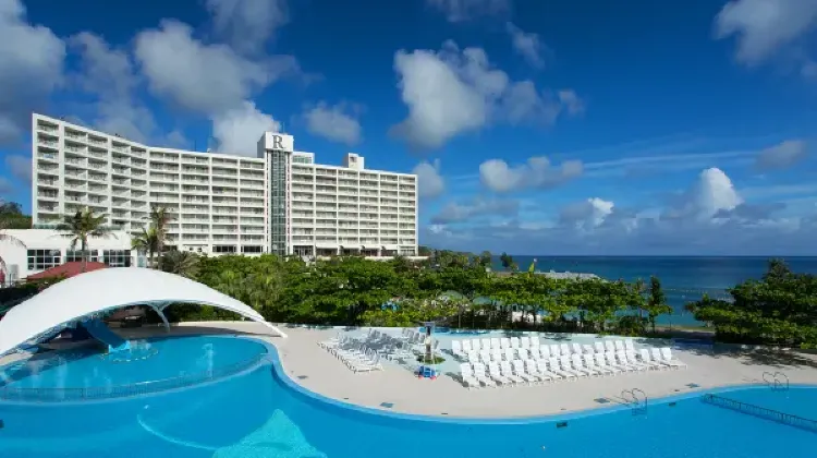 8.ルネッサンス リゾート オキナワ