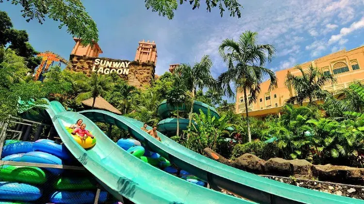 Apa itu Sunway Lagoon?