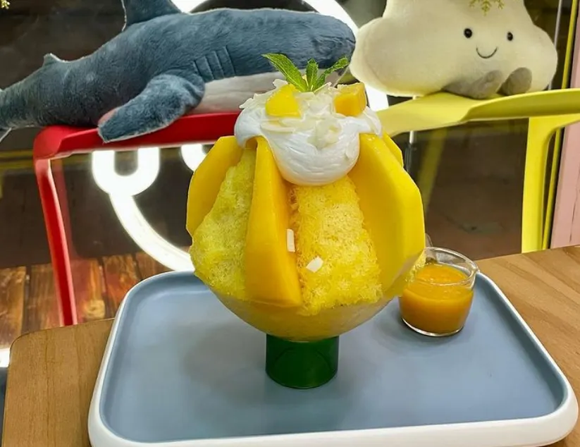 士多啤梨拿破崙