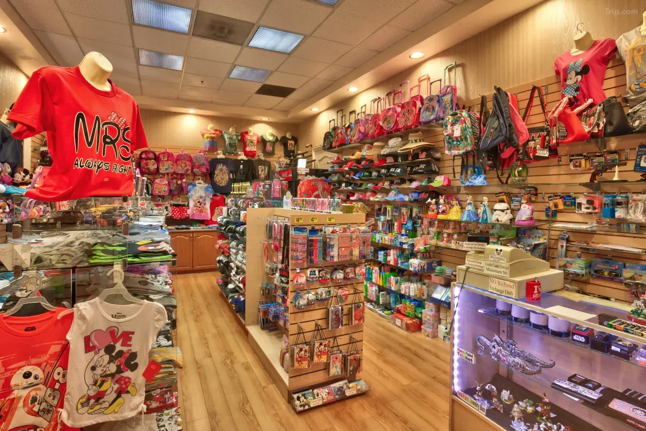 Gift shop - Hotel near Disneyland with Shuttle