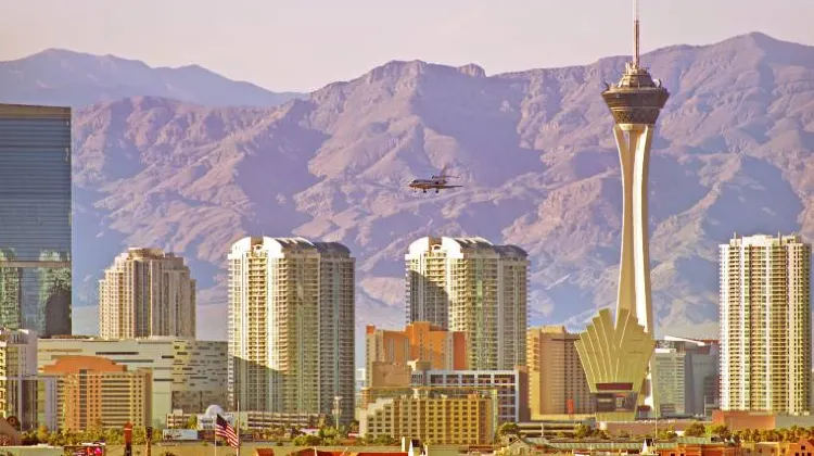 ストラトスフィア・タワー