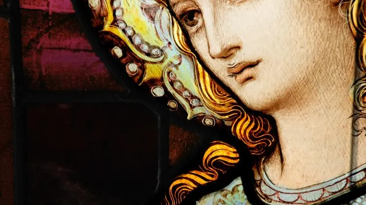 Календарь праздников во Франции на 2025 год — Успение Богородицы (L'Assomption)