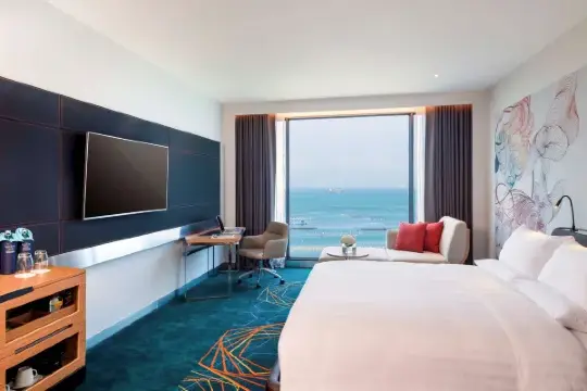 โรงแรมโนโวเทล มารินา ศรีราชา แอนด์ เกาะสีชัง