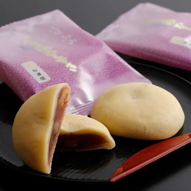 くるみむらさき