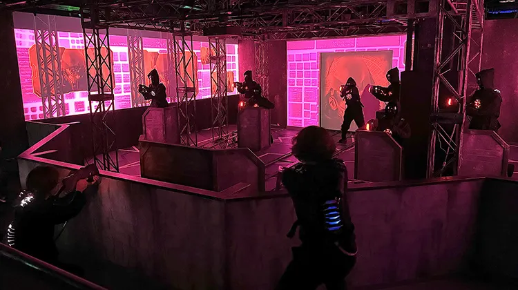 LASER SHOOTING 一閃 -ISSEN-