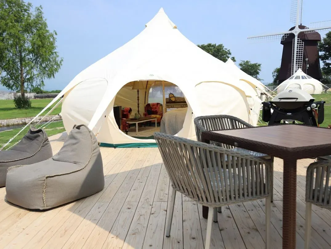 STAGEX高島～1日10組限定　びわ湖でグランピングを楽しめる宿～