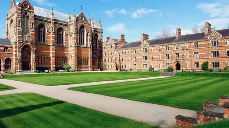 イギリス旅行でeSIMを使うときのよくある質問