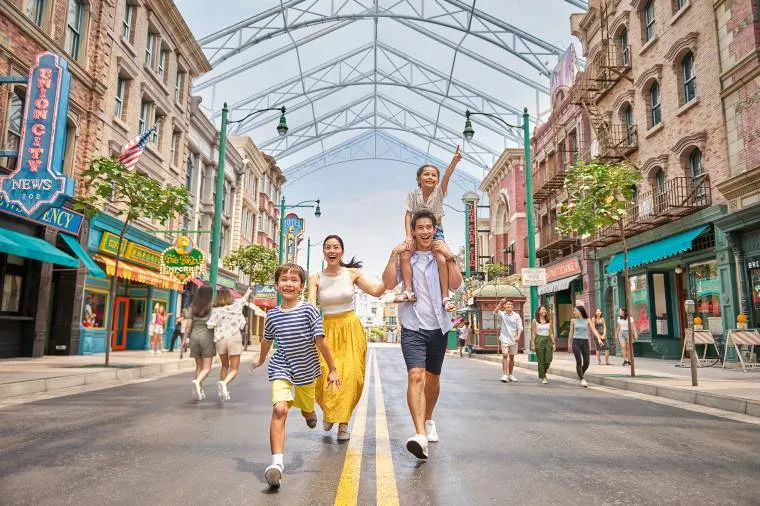 Universal Studios Singapore opening hours