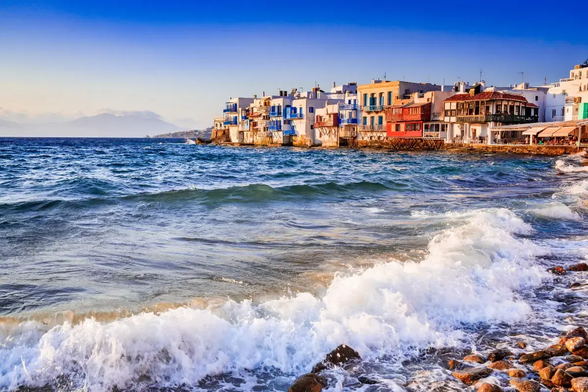 Best time to visit Greece | Paradise Beach