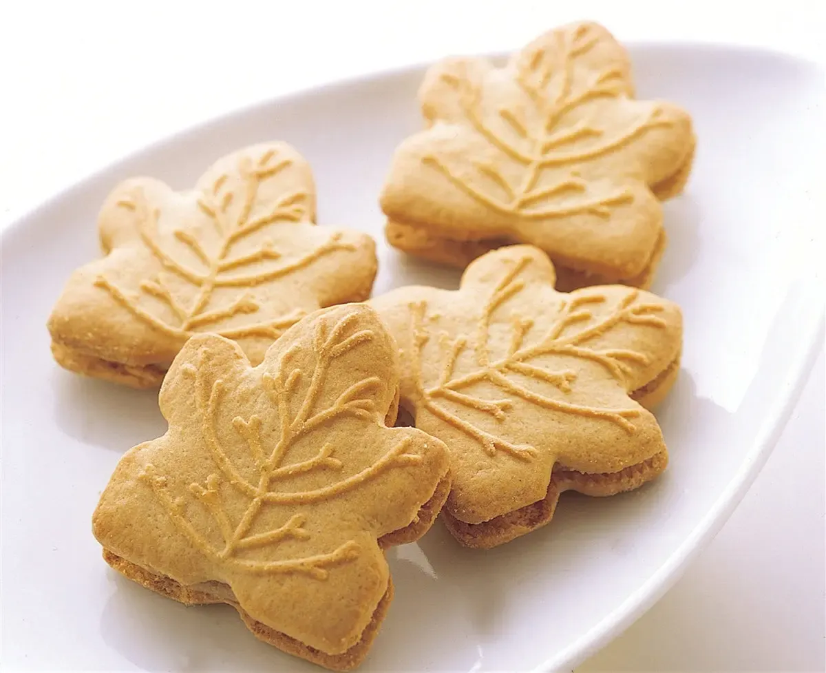 Maple Syrup Cream Cookies/メープルシロップクリームクッキー