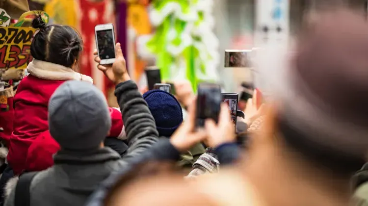 eSim vs. Sim card vs. Wifi Router