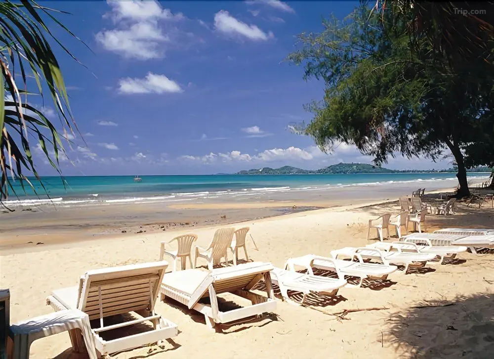 โรงแรมปาล์มมาลีบีชรีสอร์ท ระยอง(Palmeraiebeach Resort Rayong)