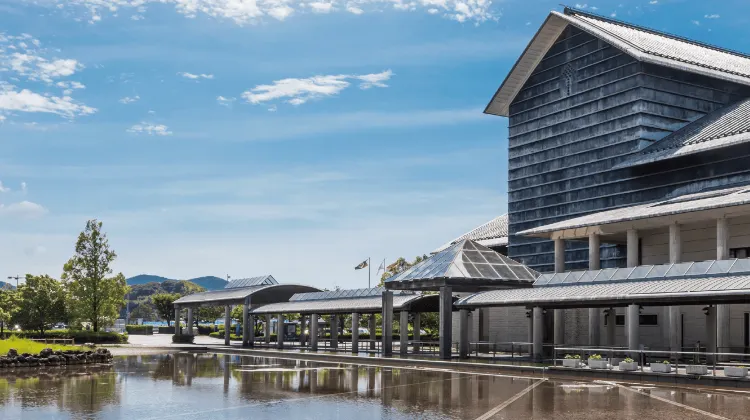 高知県立美術館