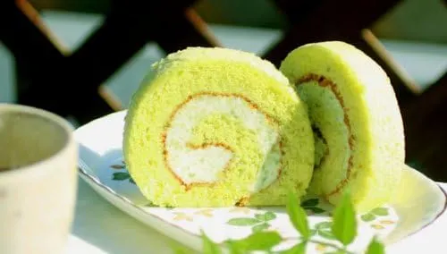 10.ずんだロールケーキ