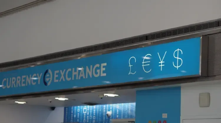 ハワイでレートがいい人気の両替所3つ