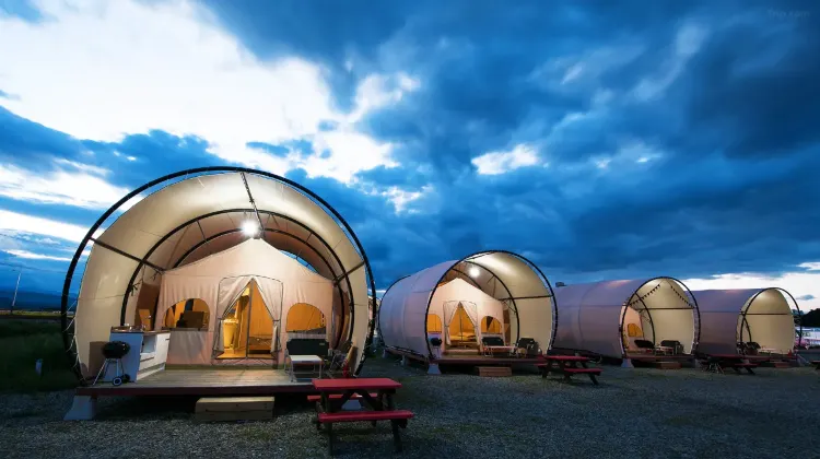 Gangneung Base Camp Glamping