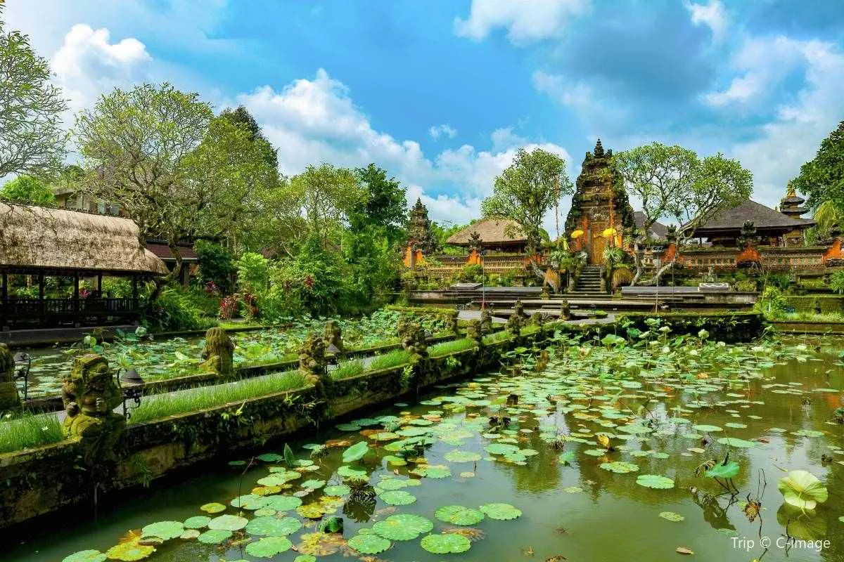 30 Tempat Wisata di Bali-Taman Ayun Temple