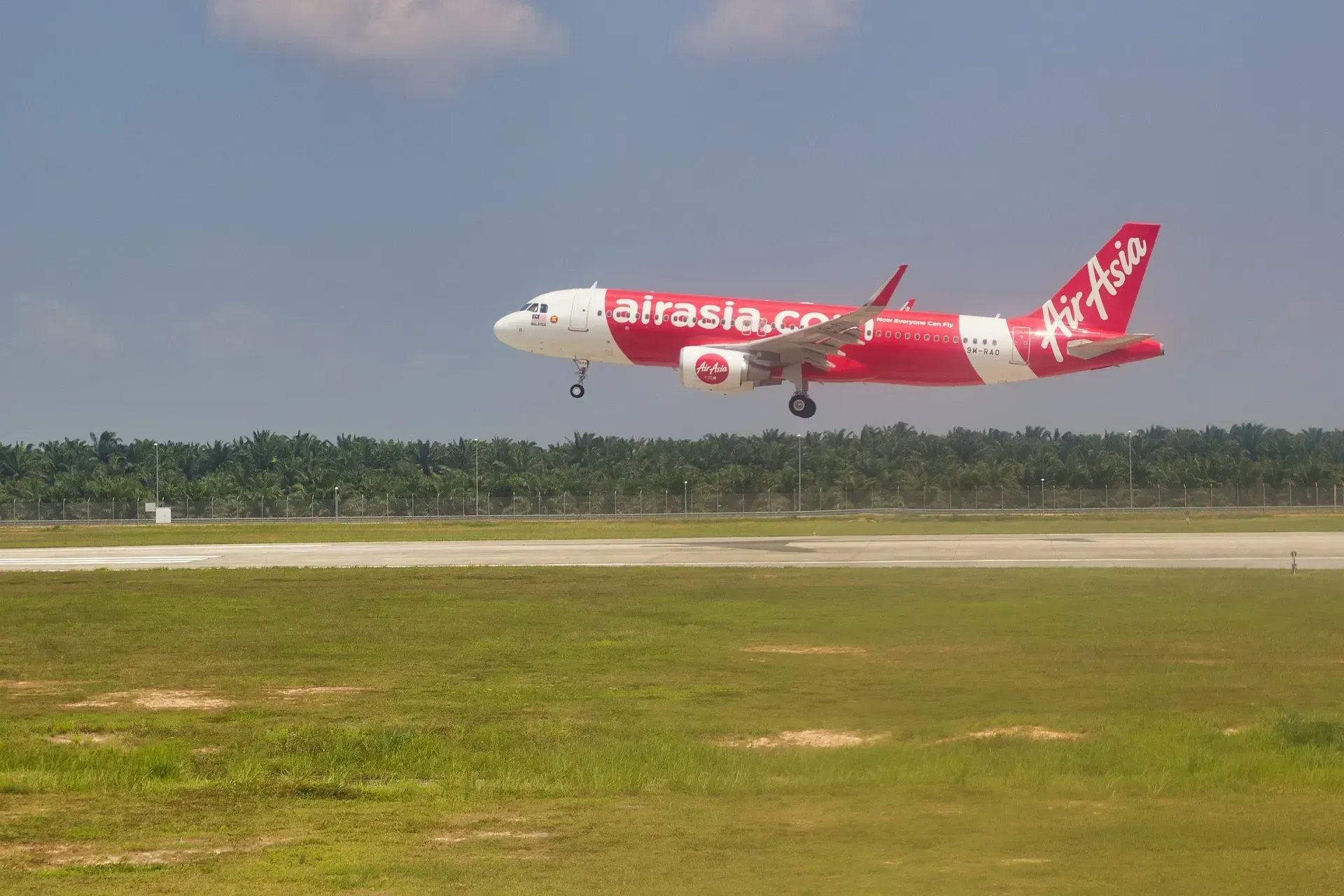 タイ・エアアジアX｜手ごろな価格とサービスが人気