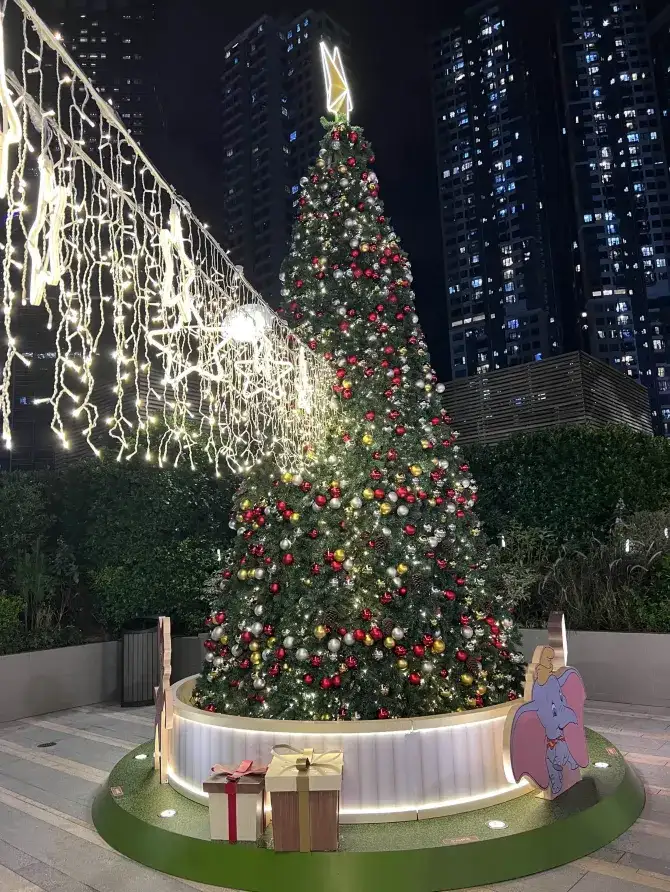 聖誕燈飾2024 – 荃灣廣場