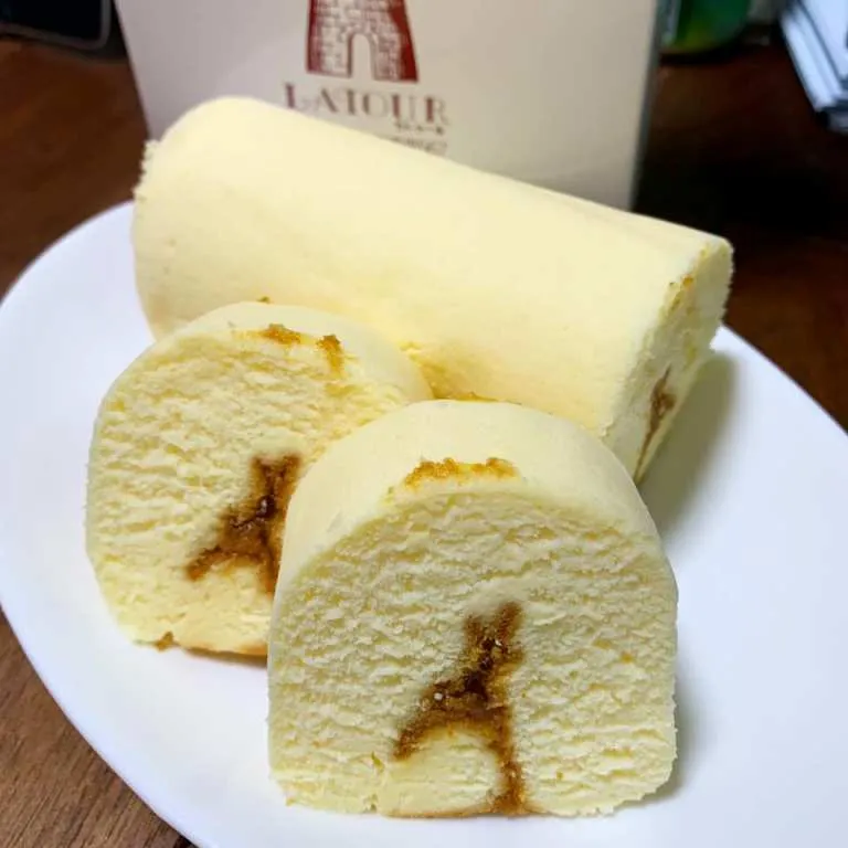 17.ラトゥールのロールケーキ