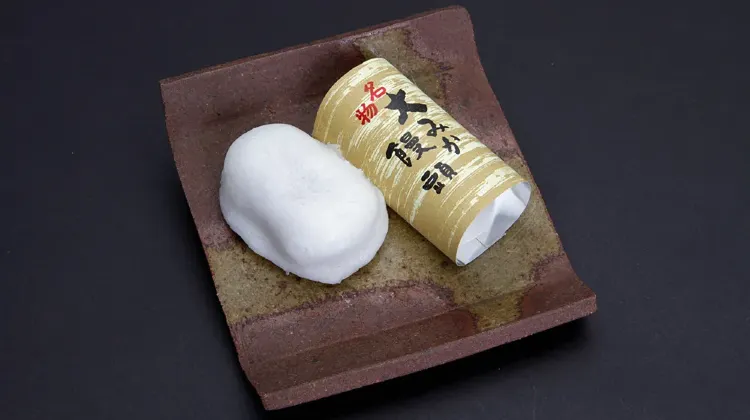 運平堂本店「大みか饅頭」