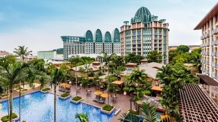 The Best Hotels Near Universal Studios Singapore Capella Singapore