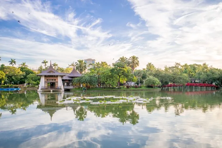 台湾・台中市内の11月の気温や最適な服装について