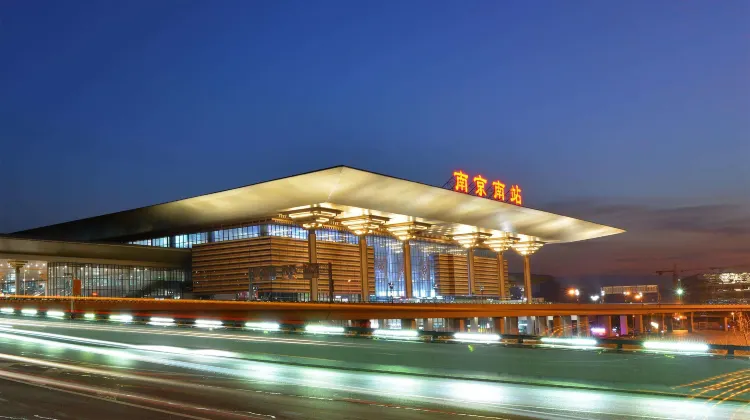 Chengdu Train Station Train Types