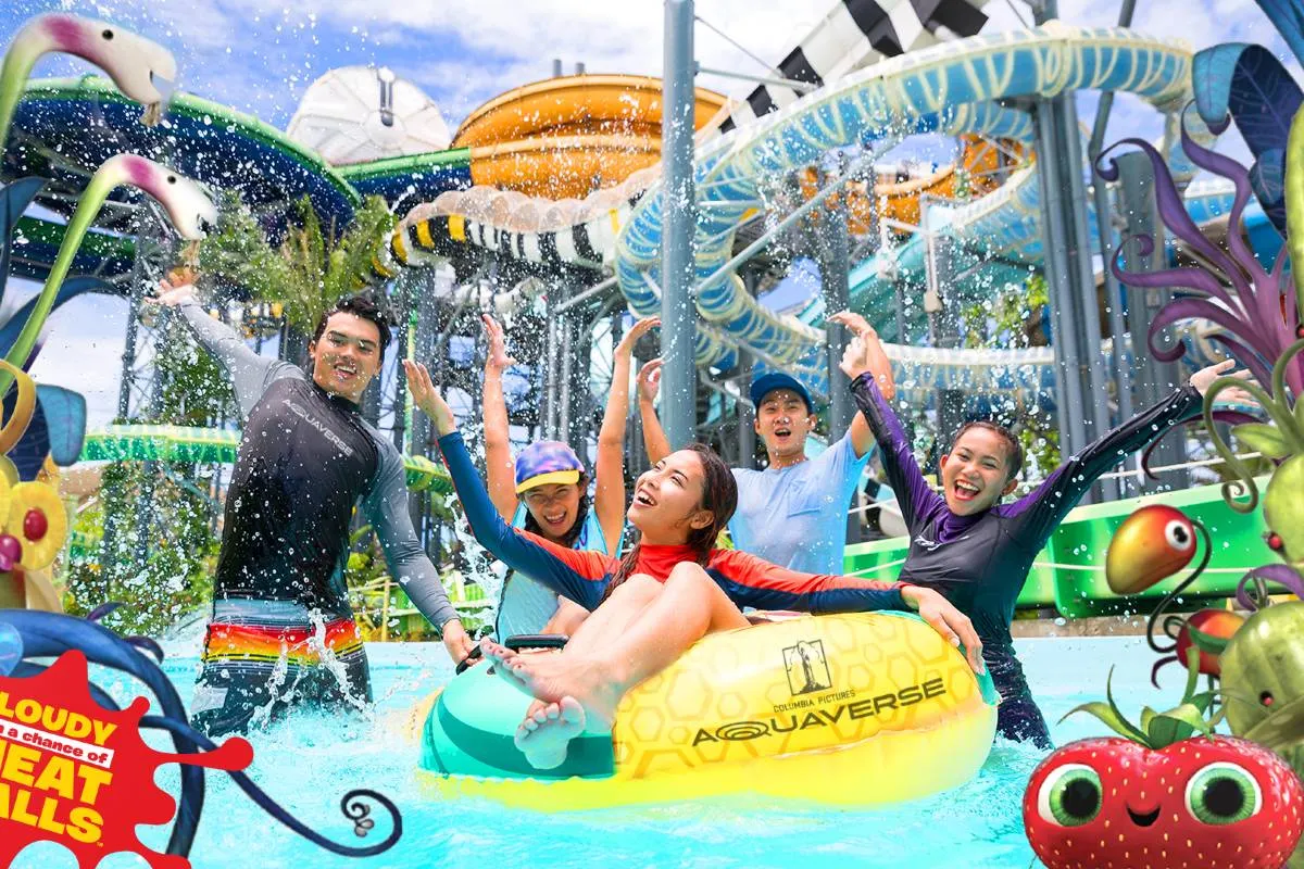 เครื่องเล่นโคลัมเบียพิคเจอร์ส อควาเวิร์ส