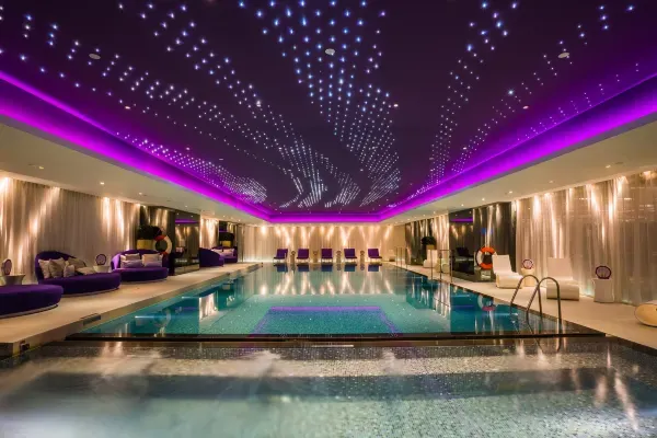 游泳池 香港美麗華酒店優惠