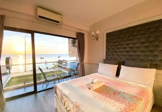 ห้อง Double Room with Sea View