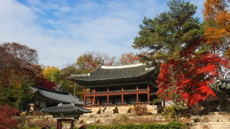 昌徳宮（チャンドックン）