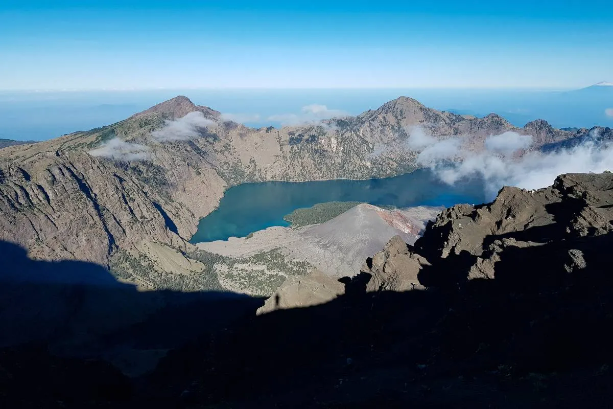 Tempat Wisata di Lombok-Gn. Rinjani