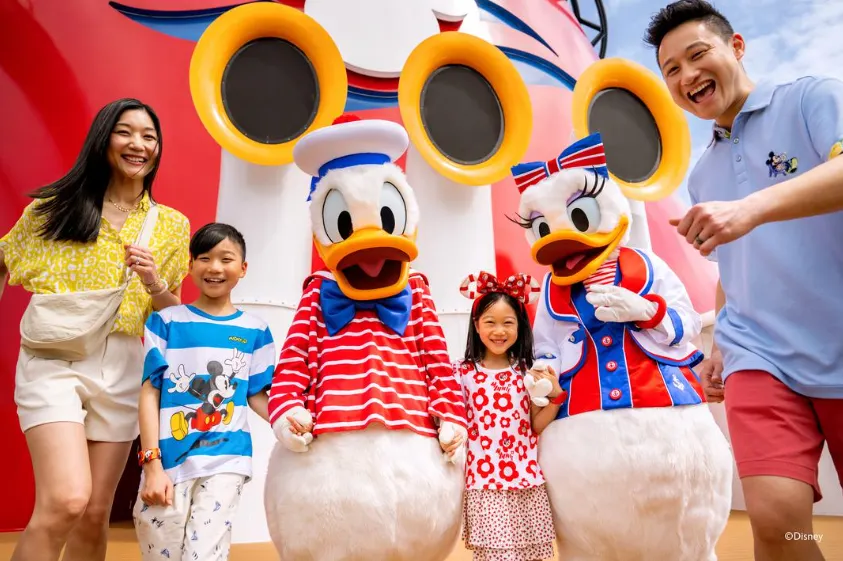 สถานที่ท่องเที่ยวของดิสนีย์แอดเวนเจอร์