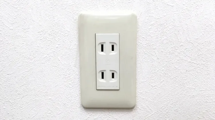 Hong Kong Plug Types & Electrical Outlets