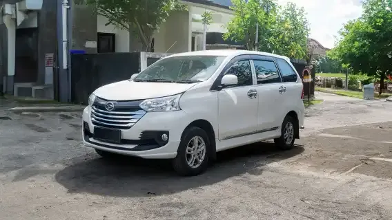 南京禄口国際空港から市内へ｜Trip.comのチャーター車