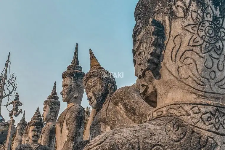 Vườn Tượng Phật Xiêng Khuôn - du lịch Lào 