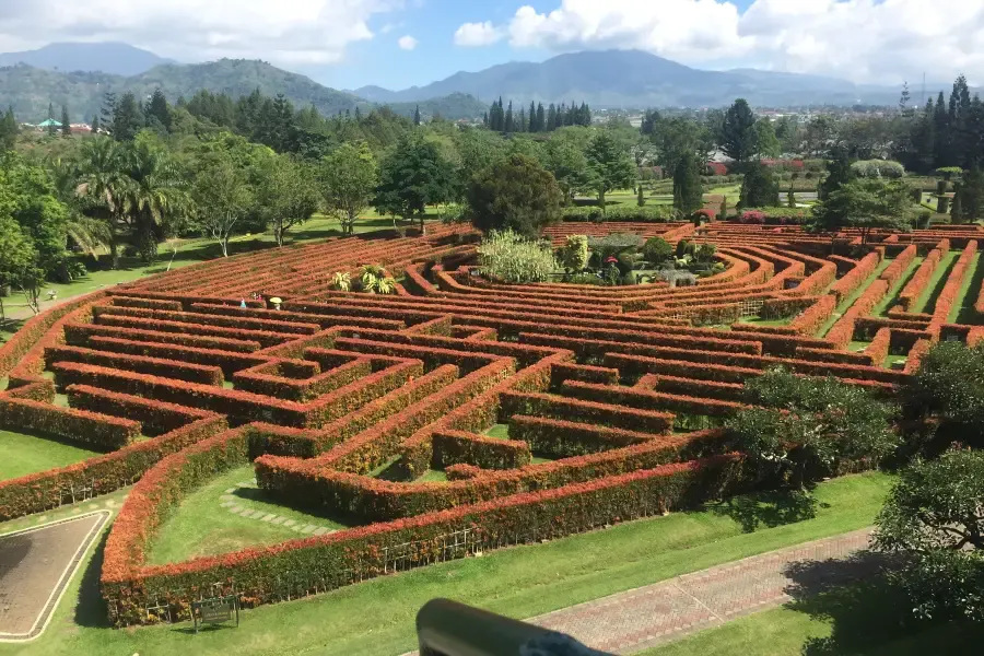 Tempat Wisata di Sentul - Taman Bunga Nusantara