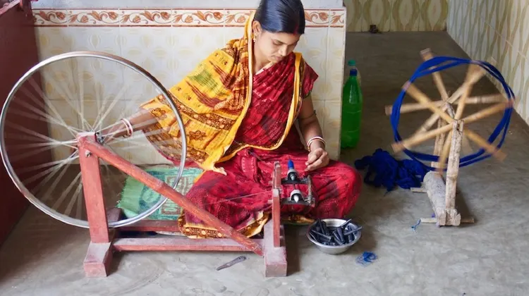 6.ジャムダニ織