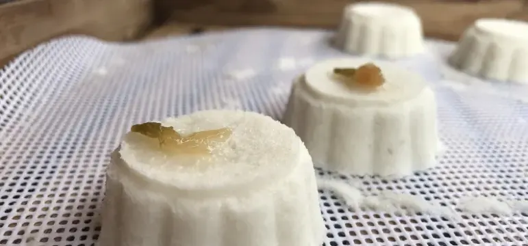 10. Nanjing Sweet Osmanthus Cake (桂花糕)