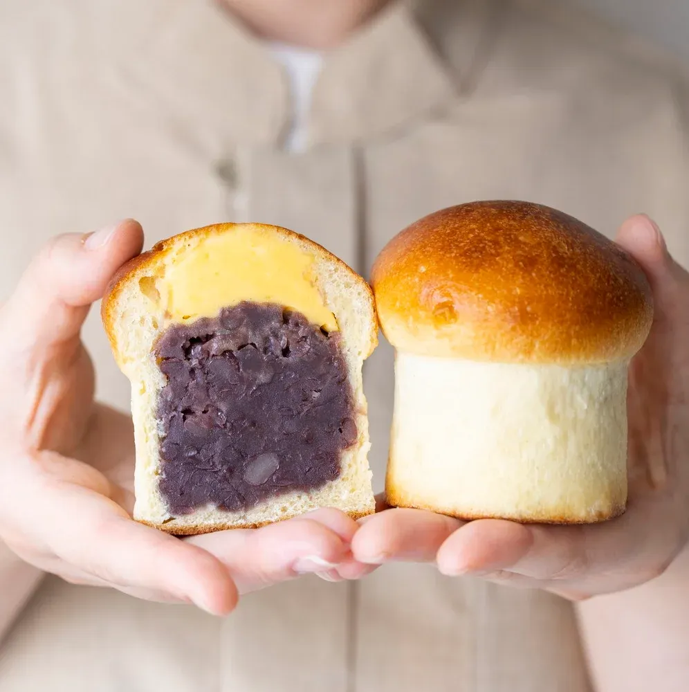 12.熱海ばたーあんパン