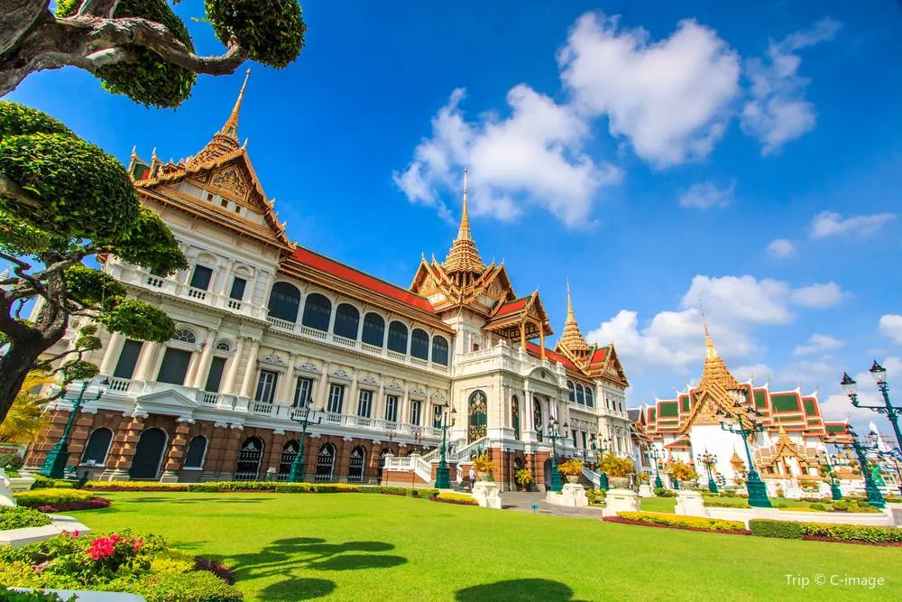 Tempat Wisata di Thailand-The Grand Palace
