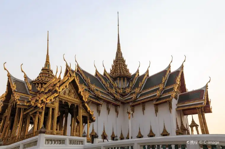 曼谷大皇宮門票 – 節基殿