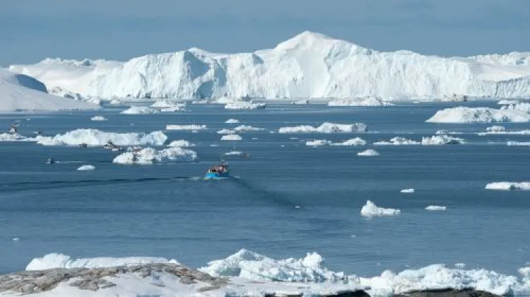 Greenland Travel Cost of singles, couples, and family